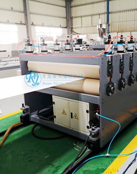 單槽超聲波清洗機主要應用和注意事項