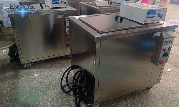 對(duì)于廣東清洗機(jī)使用環(huán)境上面得認(rèn)識(shí)