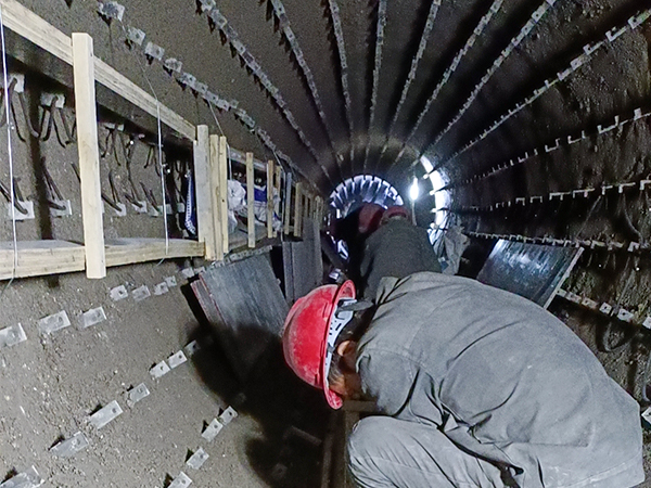 試管超聲波清洗機原理詳解：科學與技術的完美結合